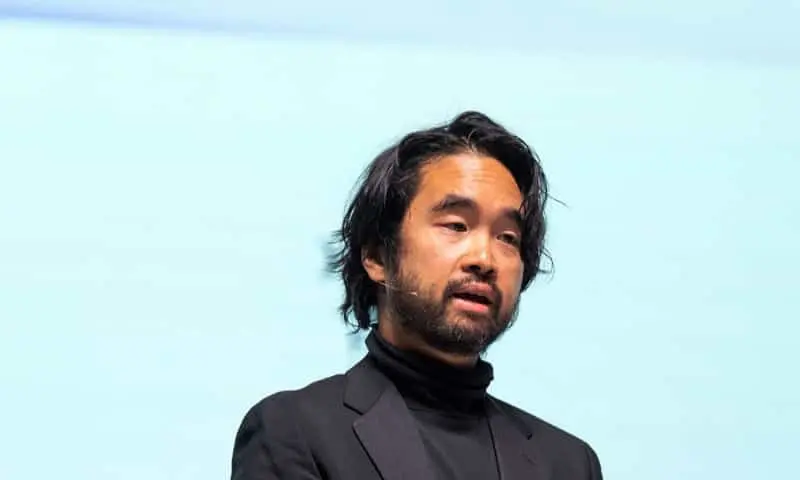 市傳新世界有意私有化
