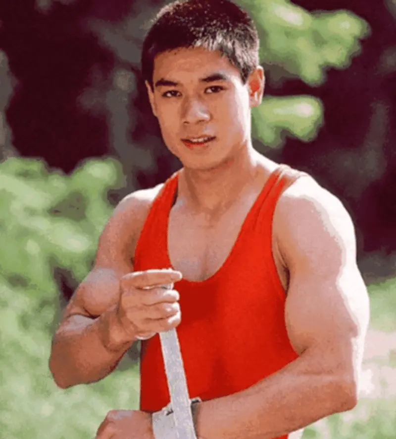 李寧