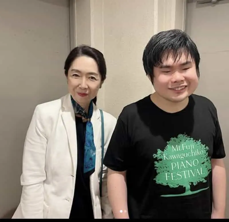 出世就失明都可以在世界三大鋼琴比賽中獲獎,為什麼您不可以成功?