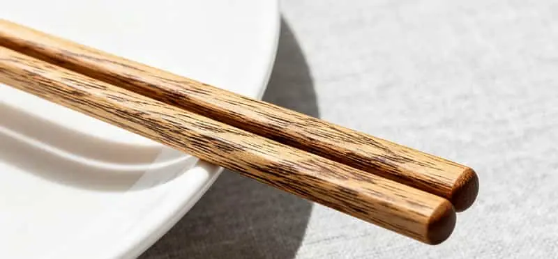 長期使用發霉筷子 = 慢性累積致癌風險