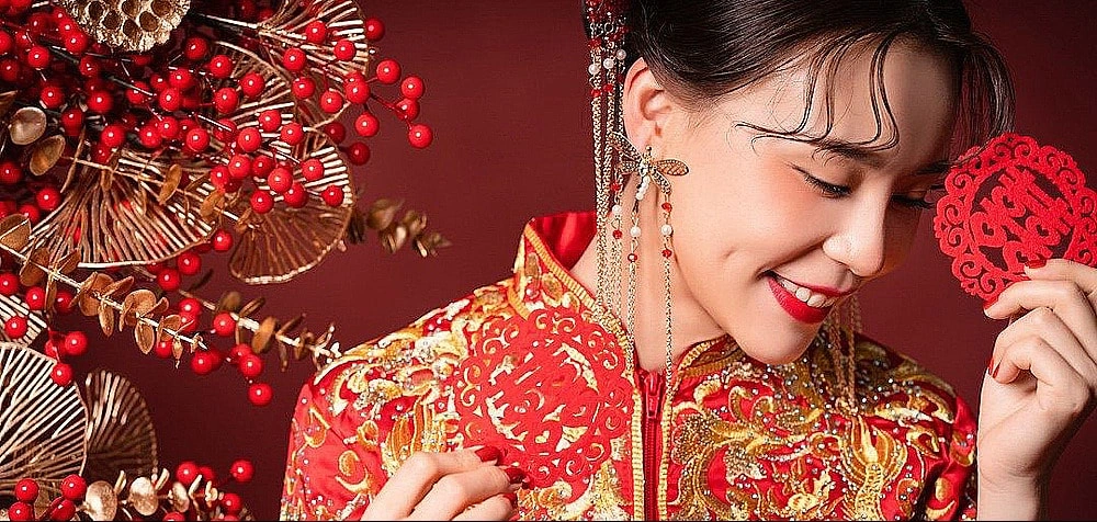禁忌 + 神秘 = 男人嘅「春藥」